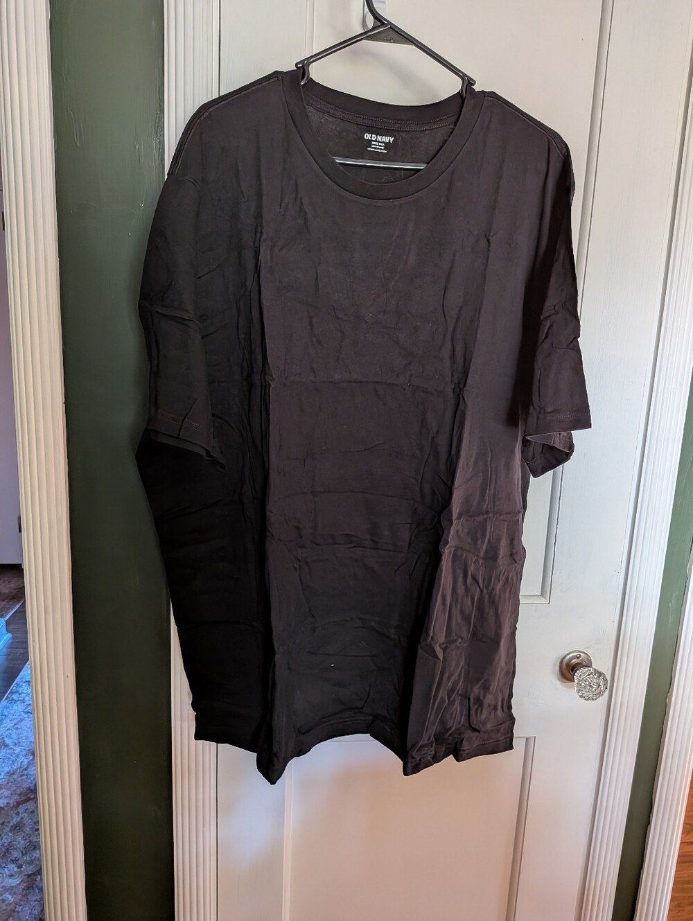 NWT Old Navy Men's Black Short-Sleeve Crewneck Tee